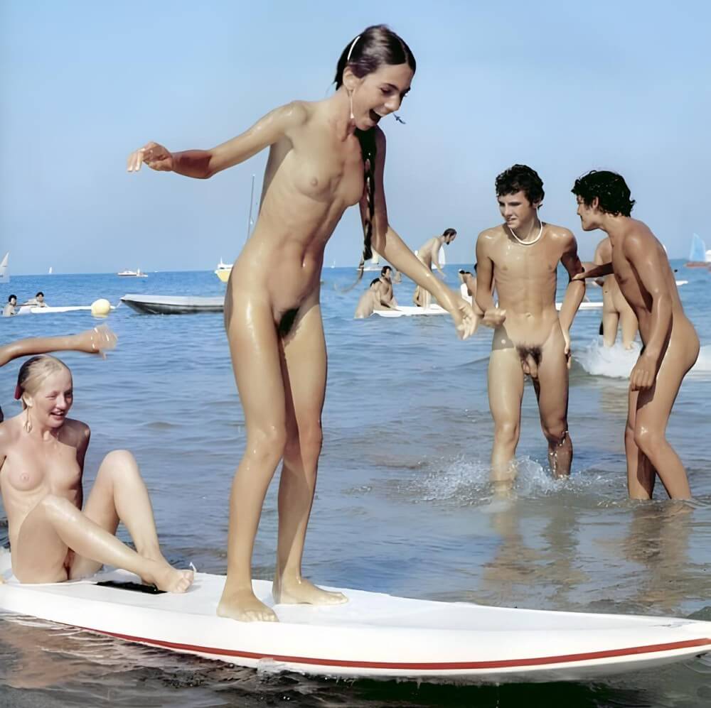 Retro naturism beautiful photos - nudism in the world