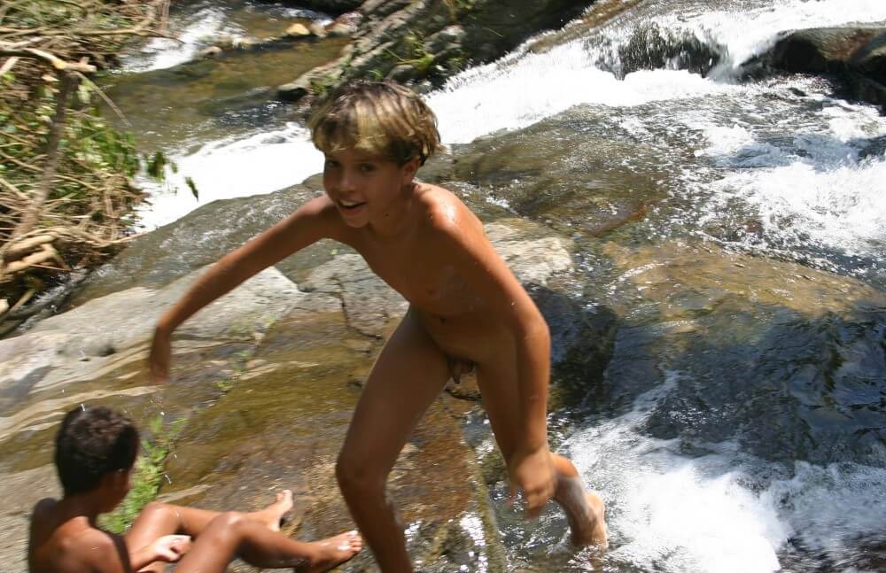Brazilian Cliff Slide pics - nudism in the world