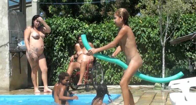 Oceanic Backyard Noon # 1 Full HD - nudism in the world