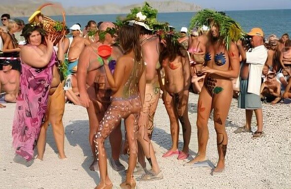 Premium Content # 34 - nudism in the world