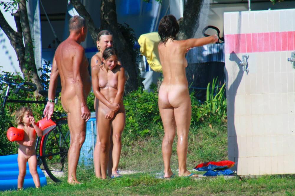 Ula FKK Water Toy pics - nudism in the world