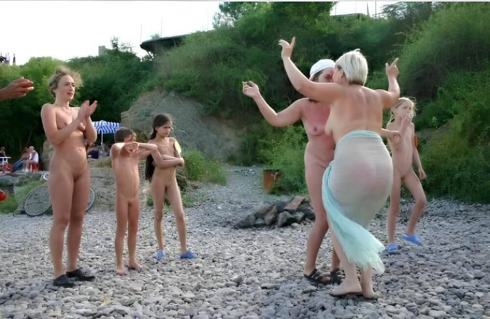 Dances on a beach pics - nudism in the world