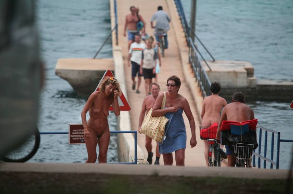 Crete FKK Bridge Crossing photos - nudism in the world