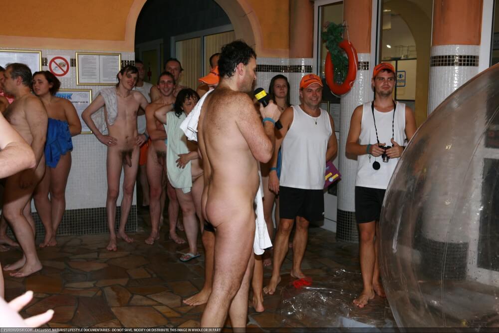 Naturism photo gallery # 56 - nudism in the world