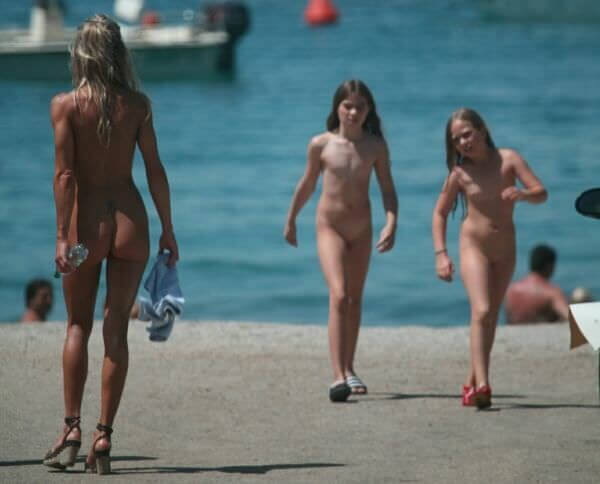 The nudism country photos - nudism in the world