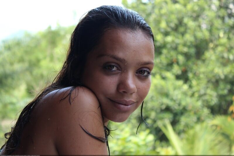 Tropical activities 1-25 gallery - nudism in the world