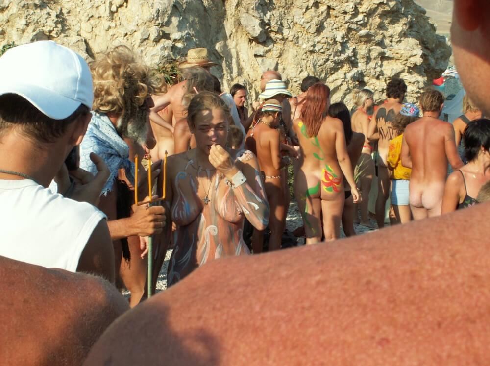 Neptune Day Side Views photos - nudism in the world