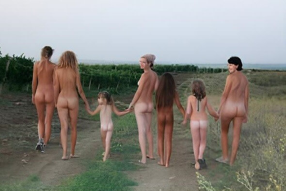 The Vineyard Tour photos - nudism in the world