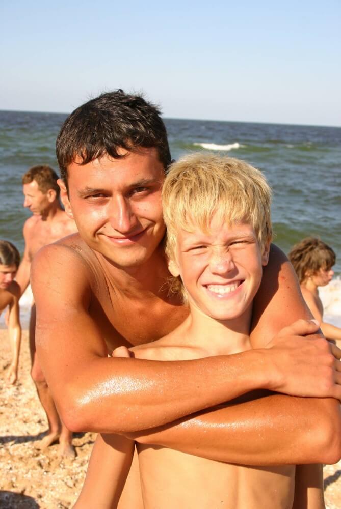 Naturist Group Pictures - nudism in the world